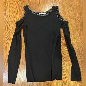 Bailey 44 cold shoulder top with chain detain- size XS